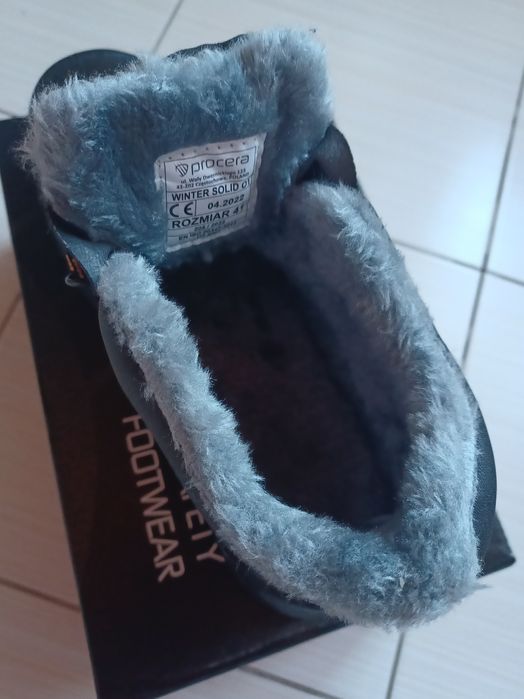 Захисне взуття. Черевики робочі. Зимові черевики.