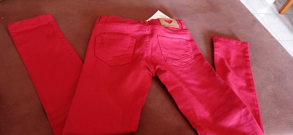 Calças da girândola novas