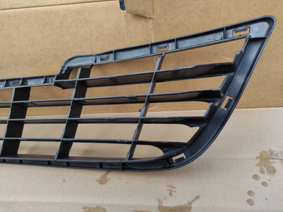 Grelha Para-Choques Lancia Musa