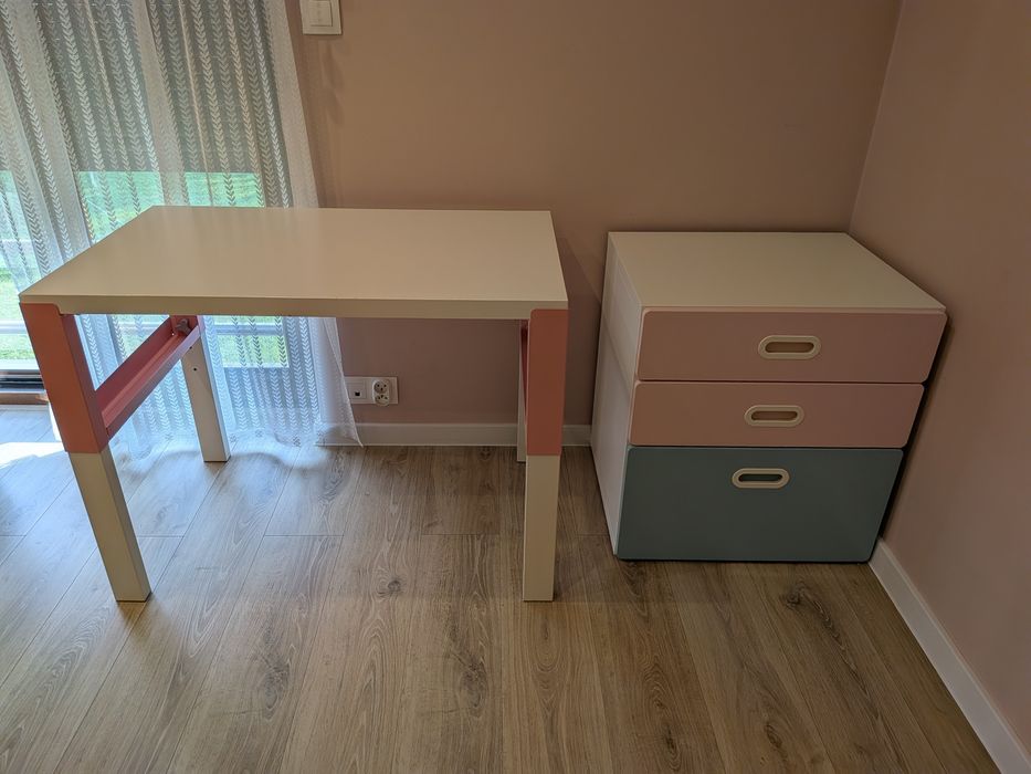 IKEA STUVA + biurko IKEA PAHL – komplet mebli do pokoju dziecięcego