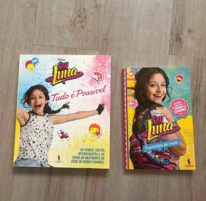 2 livros Soy Luna