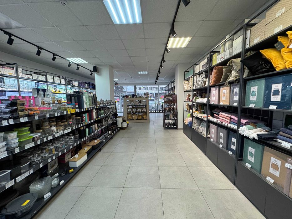 Фасадне приміщення в центрі міста, по вул. Гоголя