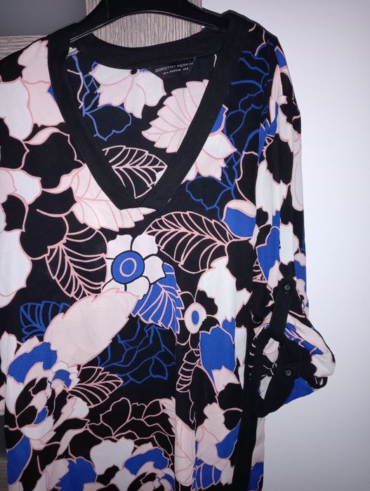 Bluzki damskie na różne okazje