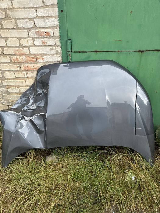 Капот на Форд Екоспорт