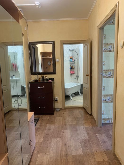 Apartment in Kyiv, Chervonyy Khutir, Rembaza - View 4