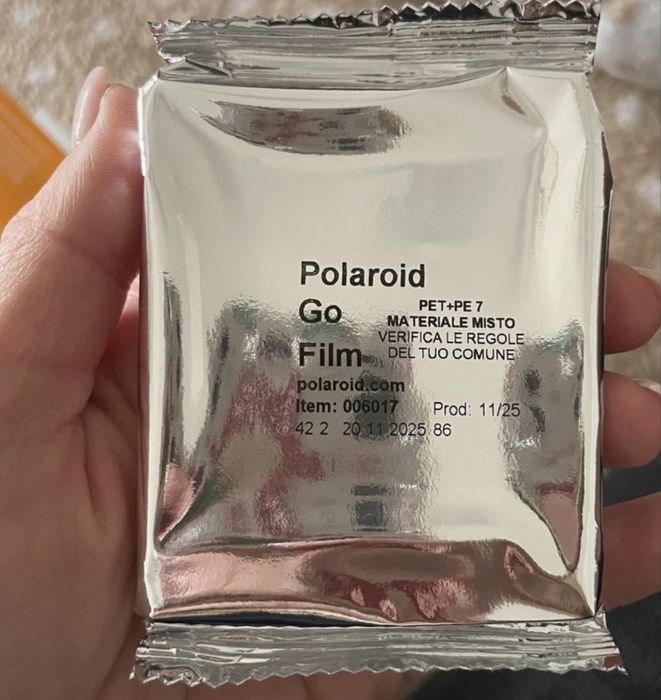 Máquina Fotográfica Instantânea Polaroid Go 2ª Geração - Branco