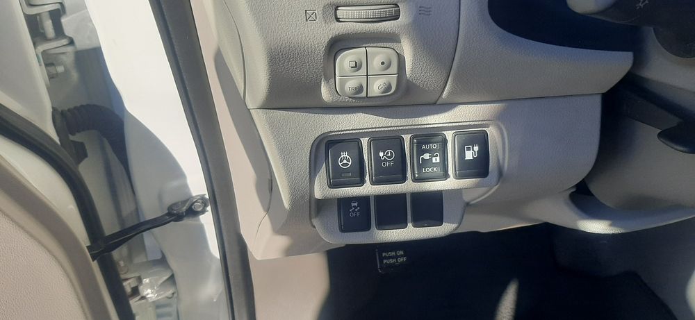 Nissan Leaf 2014 рік