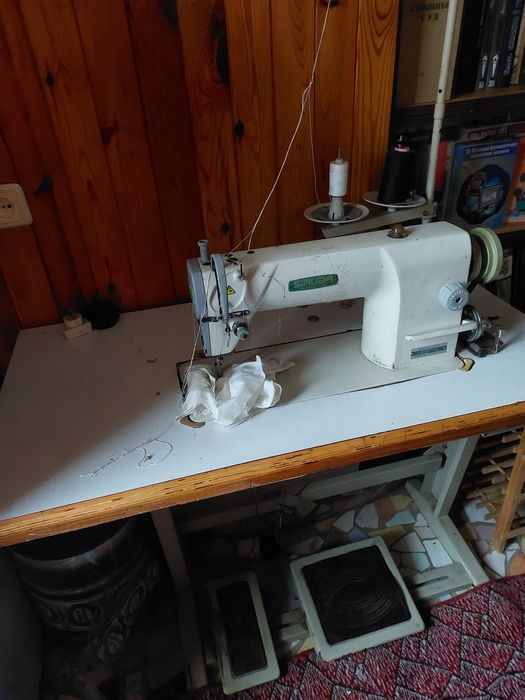 Продам промислову швейну машинку Sibura