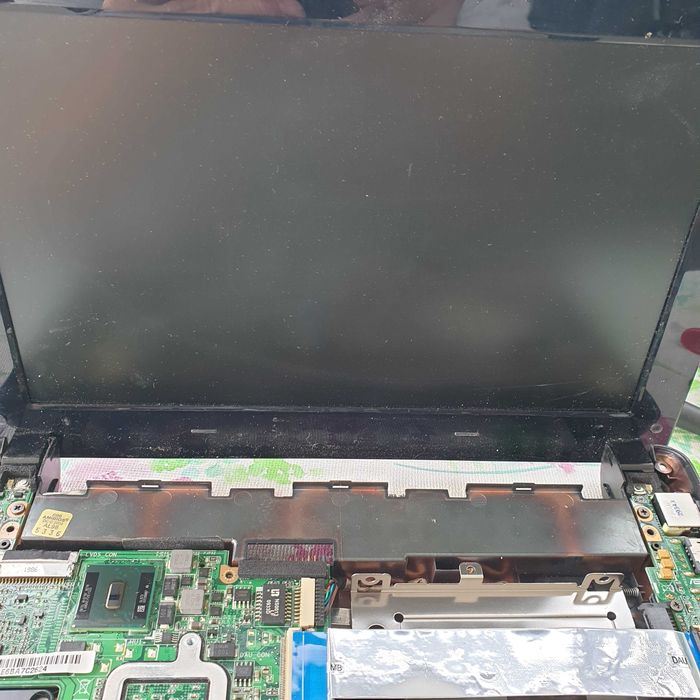 display de asus eee pc 1005, restantes peças sob consulta