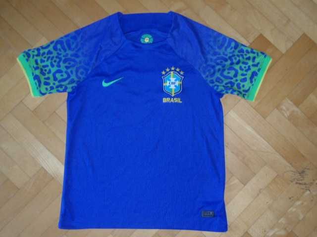 Brazylia sezon 2022 koszulka nowa Nike M