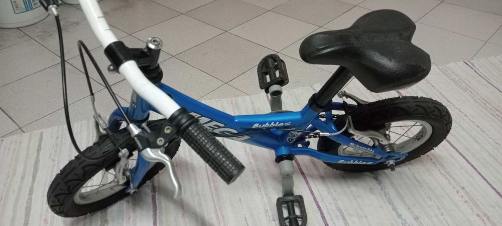 Bicicleta roda 12 + capacete