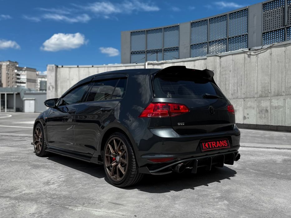 Оренда Volkswagen Golf GTI, Прокат авто Київ, Аренда авто Киев