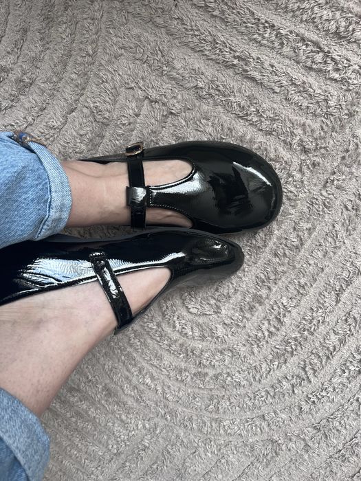 Mary Jane szerokie okrągłe noski mokasyny r.41 wkł.26,5cm barefoot lakierki