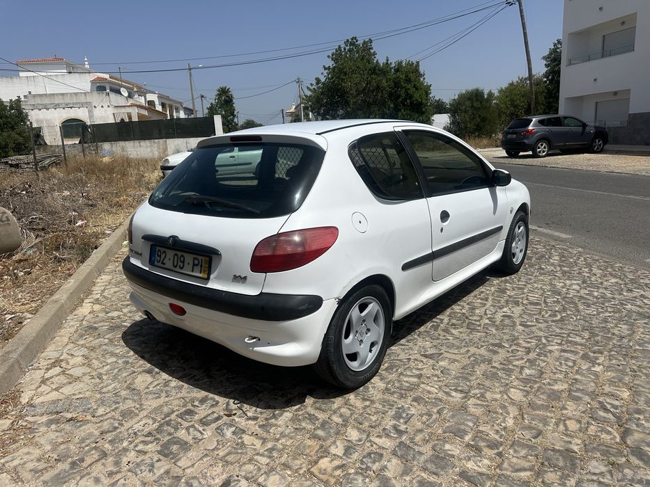 Peugeot 206 comercial