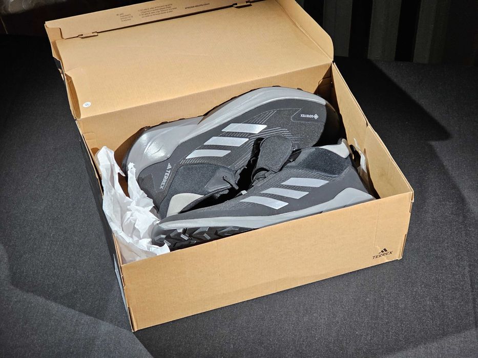 Весняні черевики adidas men Terrex Trailmaker 2.0 Mid Gore-Tex Hiking