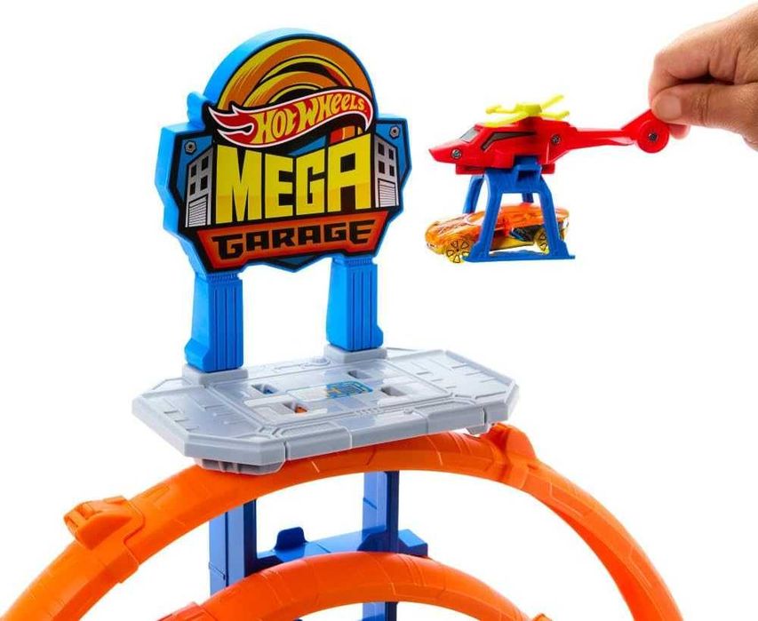 hot wheels Mega Loop Garage трек гараж хот