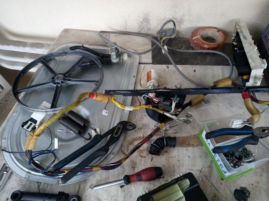 Peças para máquina de lavar roupa.