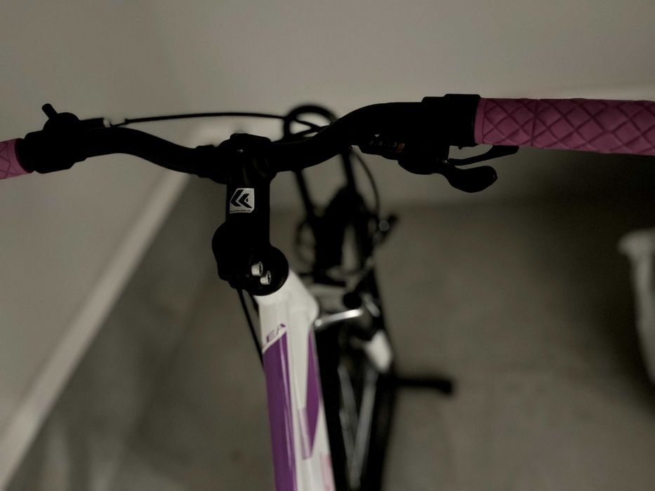 Rower KROSS LEA 1.0 różowy, rozm. S,  rama 15