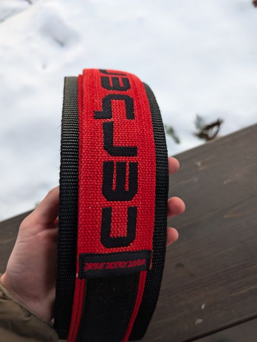 Тришаровий пояс для станової тяги Cerberus

Strength