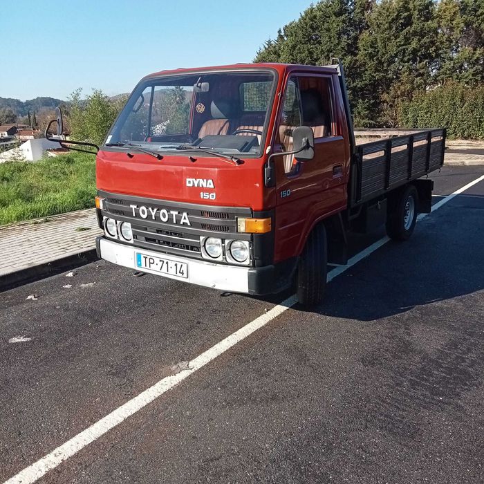 Toyota Dyna disponível