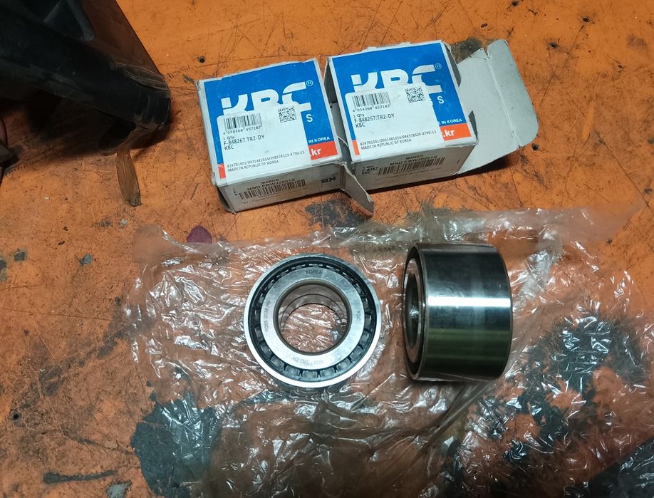 Продам подшипники полуоси хюндай Старекс ш1