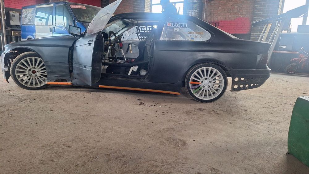***Дрифтова BMW ***