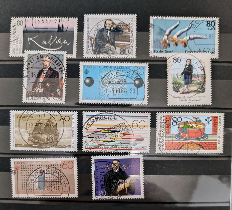 Niemieckie stemplowane  znaczki z rocznika 1983