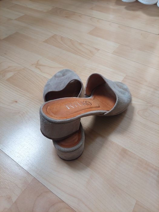 Klapki Ryłko, rozmiar 36