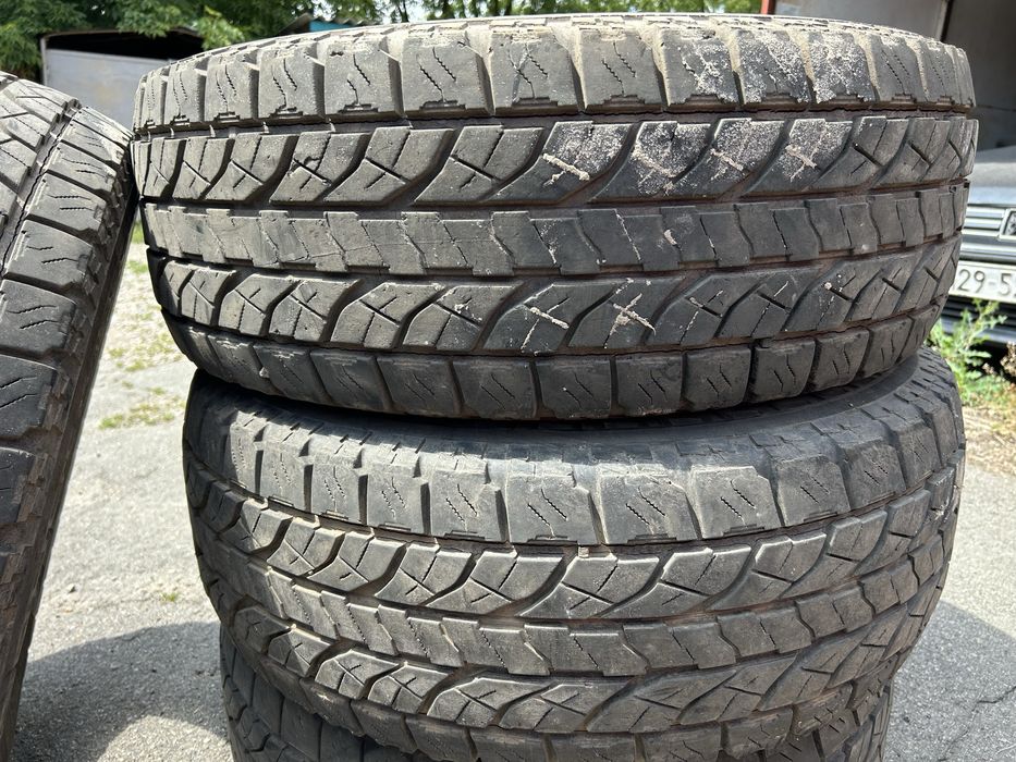 Шини Yokohama A/T 315/75R16