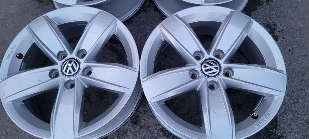 Oryginalne felgi VW 16 5x112 polecam