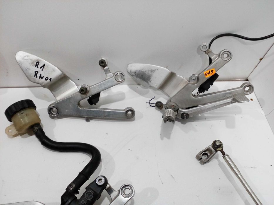 Yamaha yzf 1000 r-1 , r1  , R 1 set podnóżek dźwignia stopka 98-01