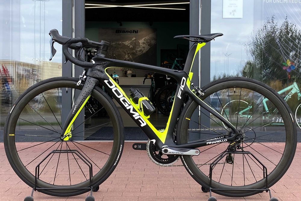 Rower szosowy Pinarello Dogma F10 Shimano Dura-Ace Koła karbonowe Rower używany
