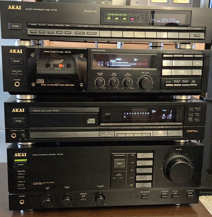 Akai AM-32,CD-52,GX-52,AT-52
