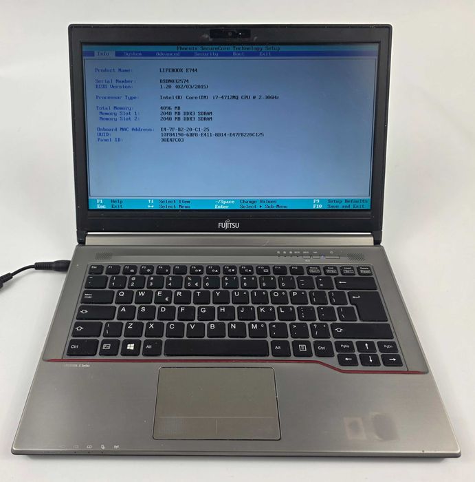 Laptop Fujitsu Lifebook E744 i7-4712MQ 4GB RAM 64GB SSD + zasilacz