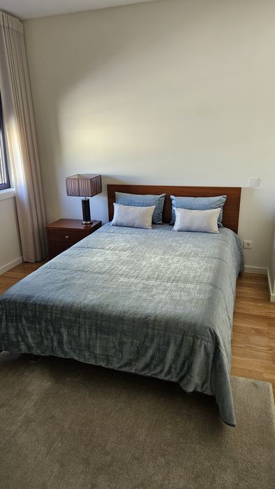 Mobilia quarto 140cm + colchao NOVO