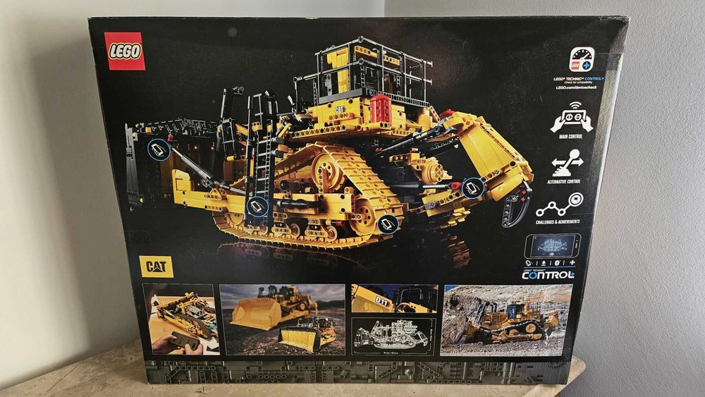 LEGO Technic 42131 Buldózer Cat® D11 Comandado Control+ 3854 Peças