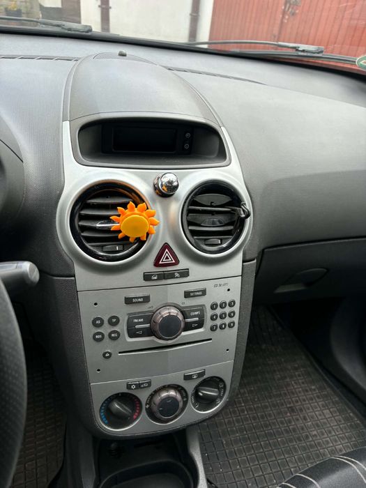 Opel Corsa benzyna