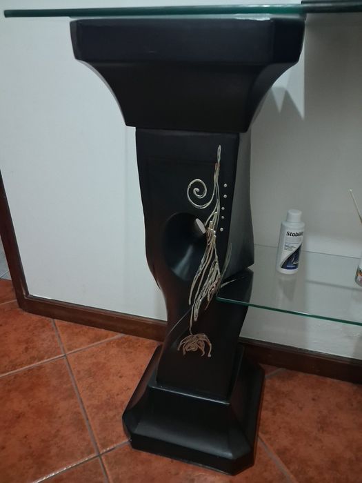 Estante em vidro