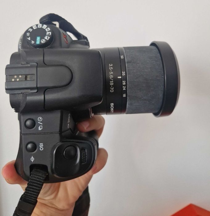 Sony Alfa A200 + Obiektyw  18-70 + TORBA