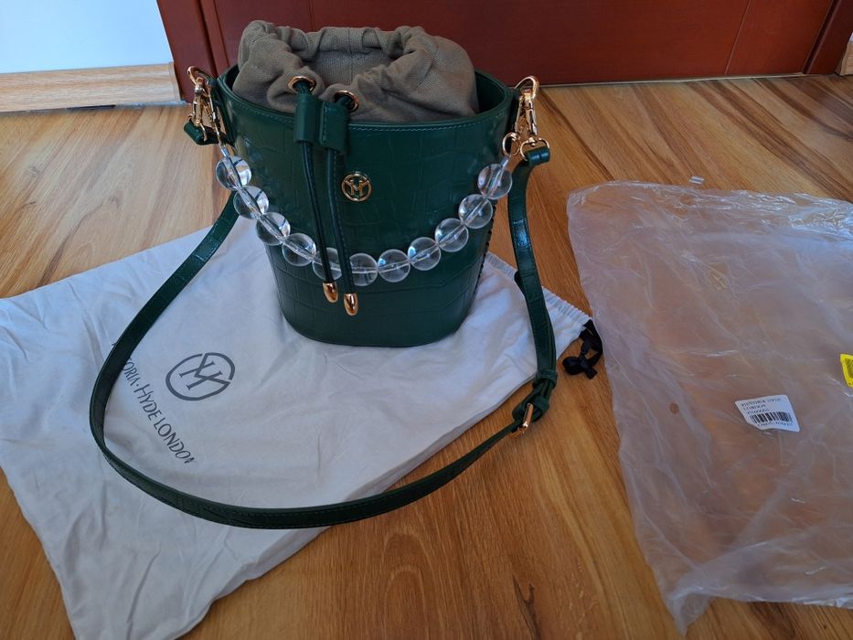 Torebka skórzana Victoria Hyde zielona dwa paski nowa 
 Z