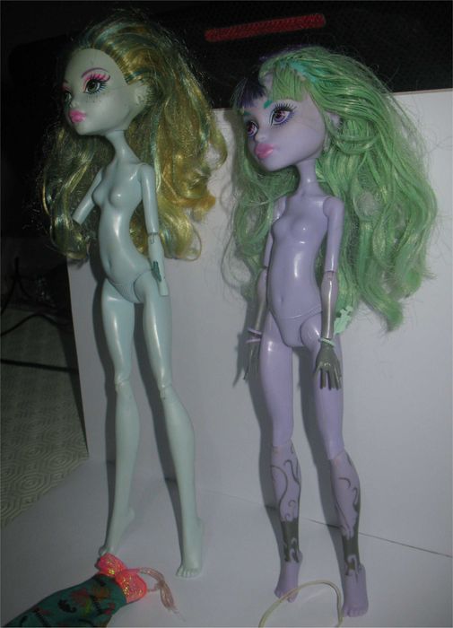2 Bonecas Monster High usadas