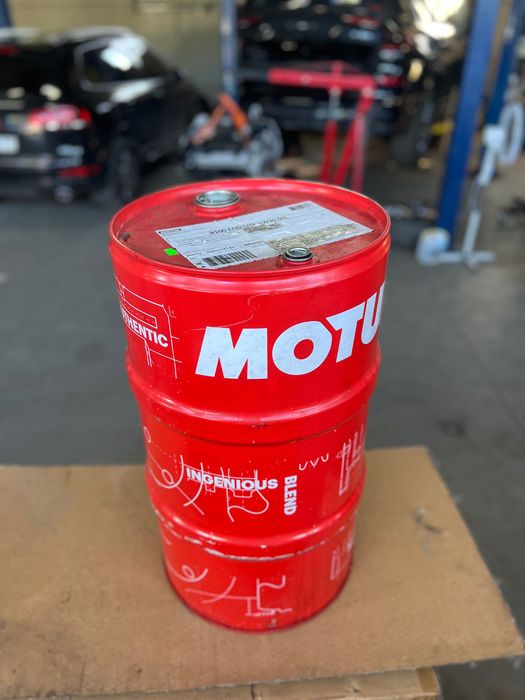 Бочки 60 л з під масла