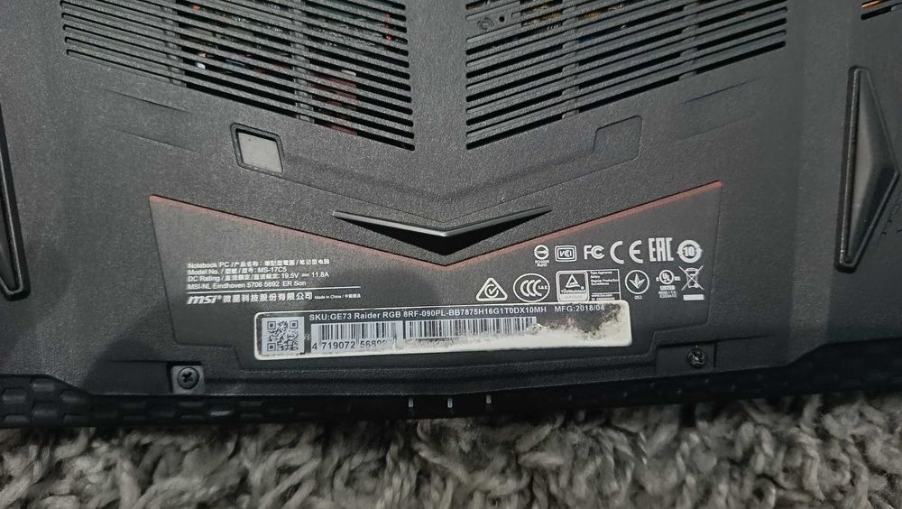 laptop do gier 120Hz MSI GE73 i7-8750H/32GB/17.3/1TB/Win11 GTX1070 rgb