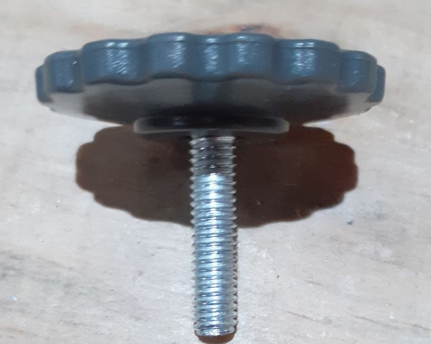 Pés de afinação M6 varios fins