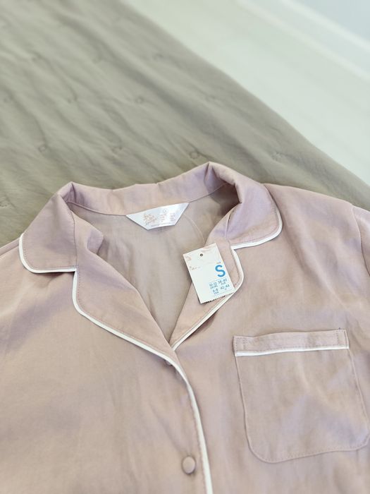 Сатинова піжама Primark з шортами атласная пижама Primark с шортами