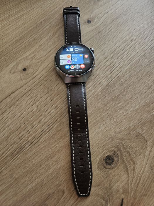 Huawei Watch 4 Pro Elite – tytanowa bransoleta + 2 dodatkowe paski