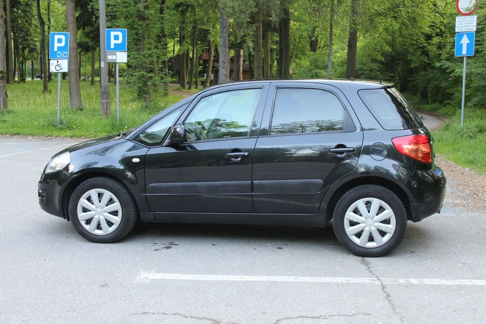 Suzuki SX4 SUZUKI SX4 1.6 120KM SALON POLSKA 1 właściciel HAK czujniki parkowania