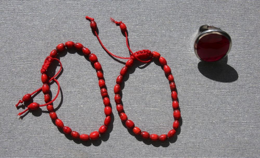Pulseiras e anel com turmalina