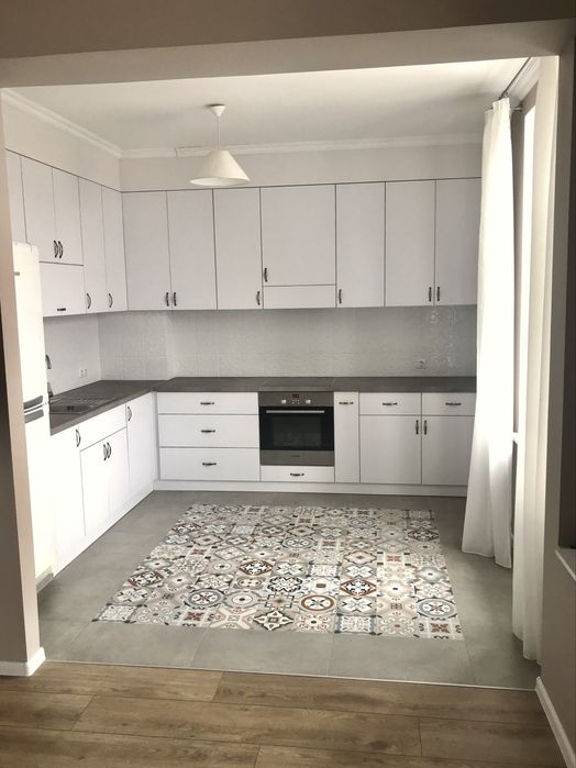 Оренда 3-кімнатна проспект Повітряних Сил, 25