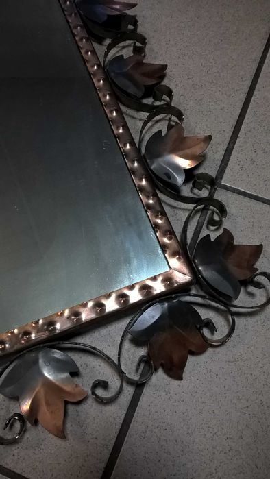 Sprzedam lustro w miedzianej ramie - metaloplastyka